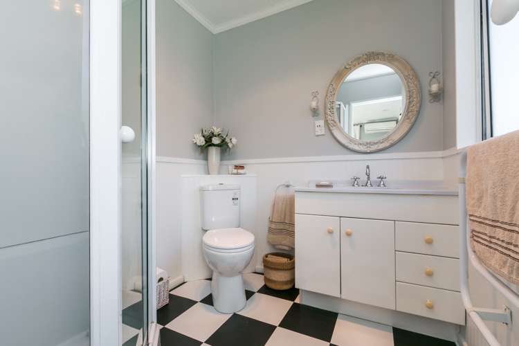 24 Keirunga Road Havelock North_8