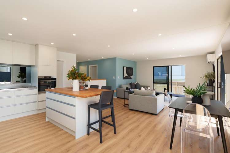 89A Oceanbeach Road Mt Maunganui_1
