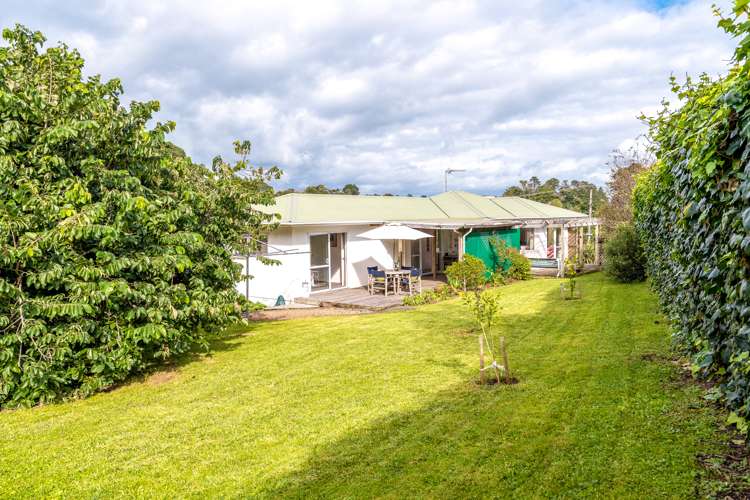 27 Alison Road Surfdale_9