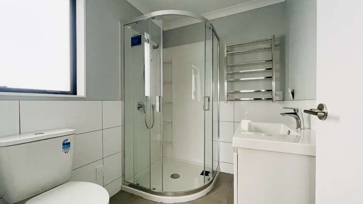 44a Phillip Street Johnsonville_19