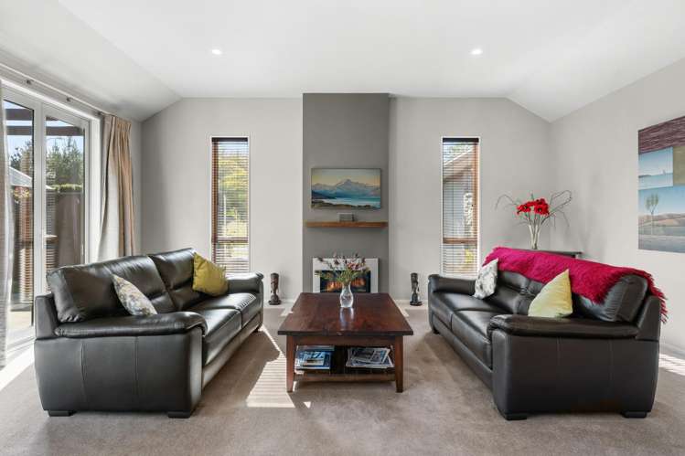 141 Aston Drive Waimairi Beach_10