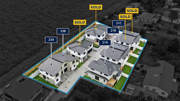 21 & 23 Putini Road Mangere Bridge_39