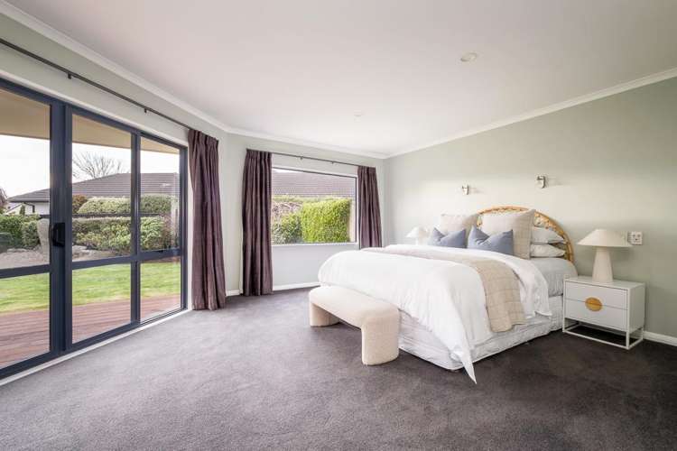 55 Regents Park Dr Casebrook_22