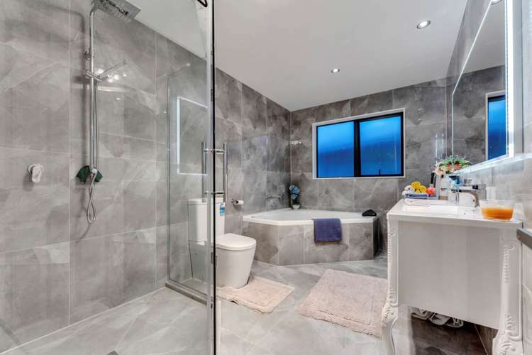 50 Castlebane Drive Flat Bush_19