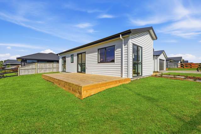 1 Waikohi Avenue Glenbrook_3