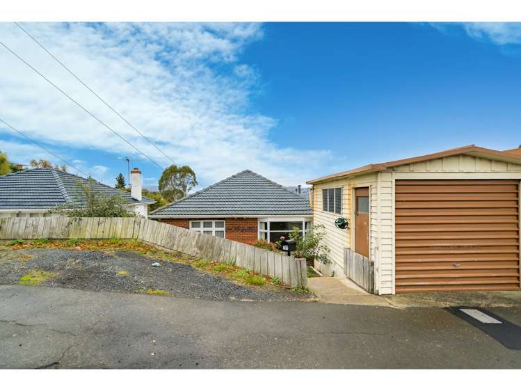 117 Riselaw Road Calton Hill_10