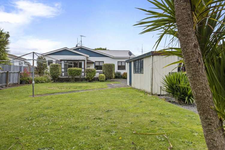 86 Albion Street Hawera_21