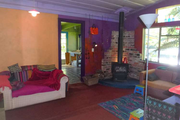 80 Main Road Blackball_4