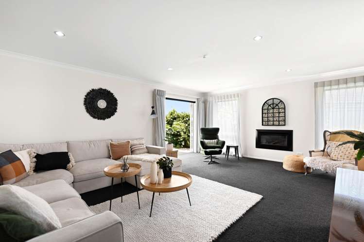 194 Saint James Drive Huntington_12