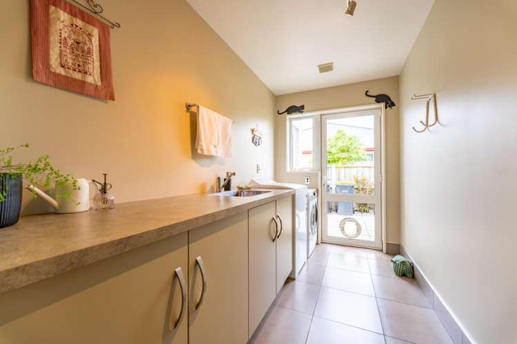 4 Edinburgh Street Gleniti_37