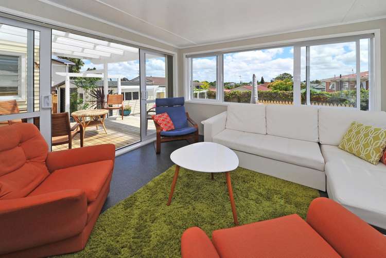 2/39 Clark Road Pahurehure_4