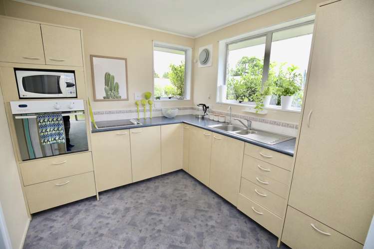 15a Sandalwood Drive Dinsdale_4