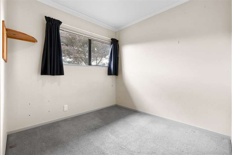 6 Brunswick Rise Mangere_12