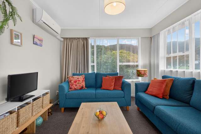 15A Pencarrow Crescent Wainuiomata_4