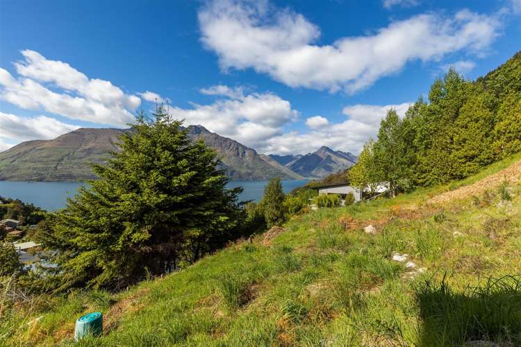 38 Dart Place Fernhill/Sunshine Bay_6