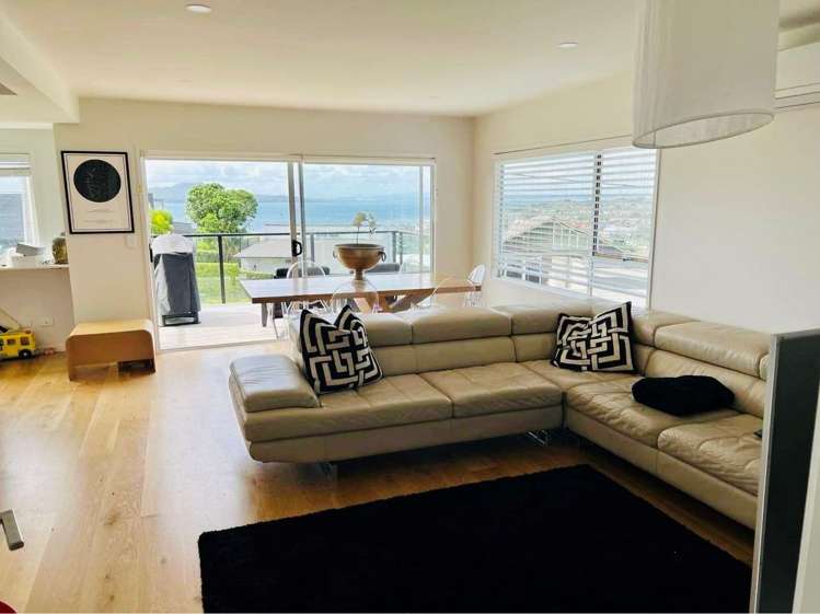 1/50 Seaview Road Castor Bay_1