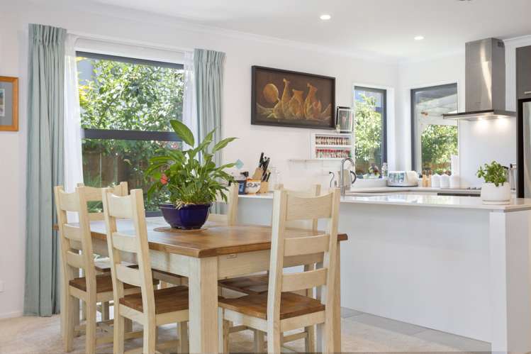 9 Frank Newton Road Swanson_4