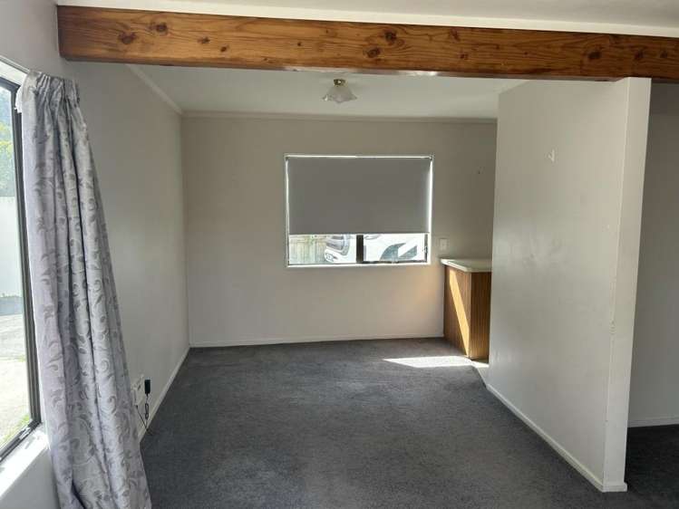 314 Oceanbeach Road 11229_2