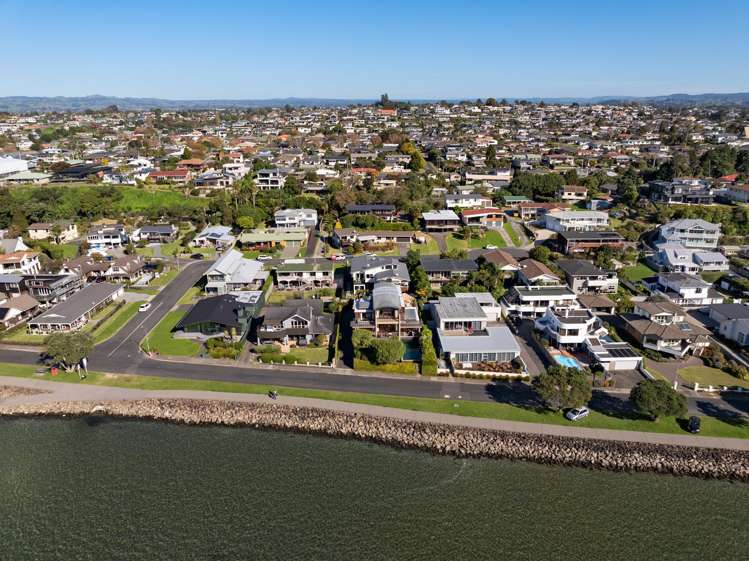 10 Seaway Terrace Otumoetai_31