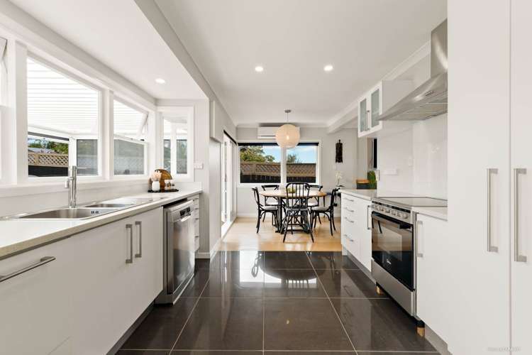 96 Angelo Avenue Howick_18