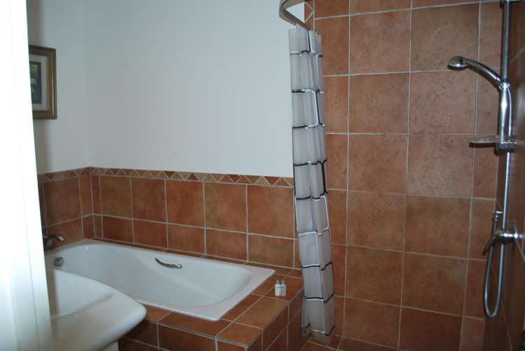 2/70 Dart Place Fernhill/Sunshine Bay_7