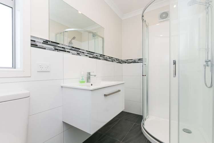 90 Endeavour Drive Whitby_15