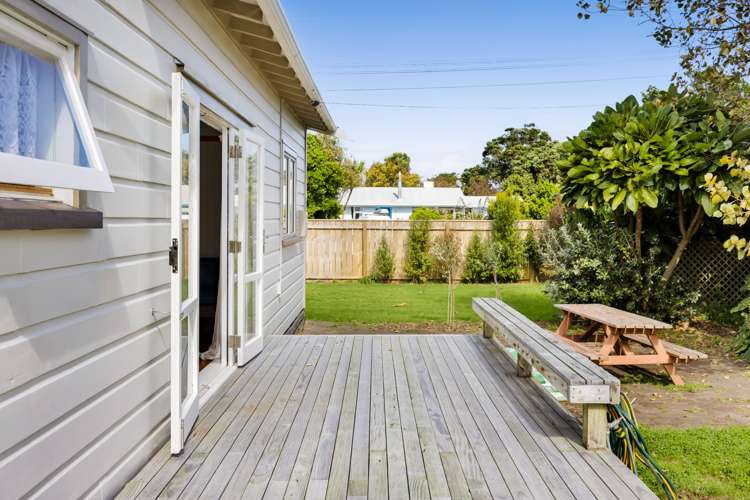 63 King Street Opunake_10