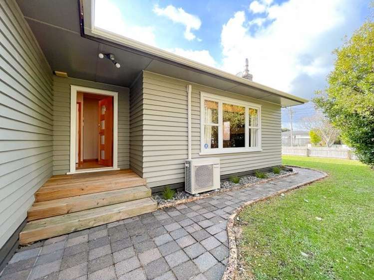 23 Bruce Avenue Glenview_19