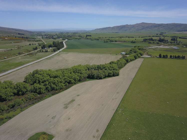 Ida Valley Road Oturehua_9