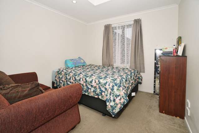 3/7 Vesty Avenue Hillcrest_3