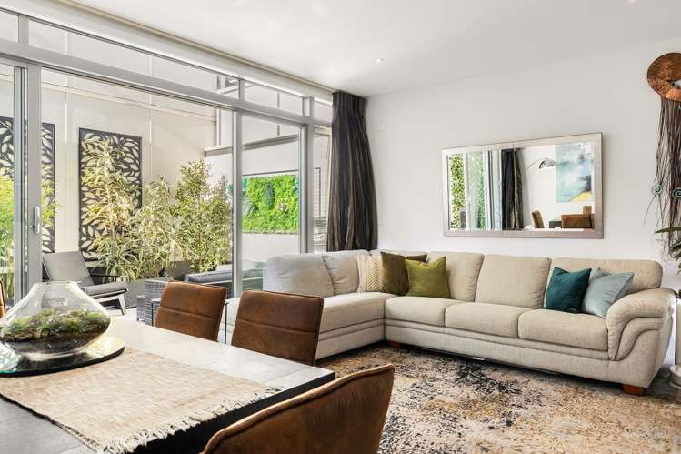 1/35 Torrens Terrace Mount Cook_5