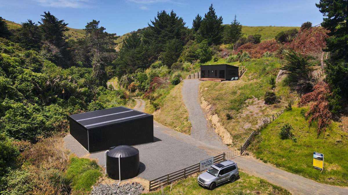 1000A Thames Coast Road_0