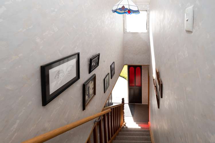 20 Pages Road Allenton_15