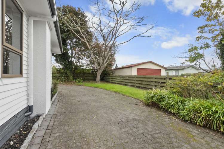 78 Enderley Avenue Enderley_25