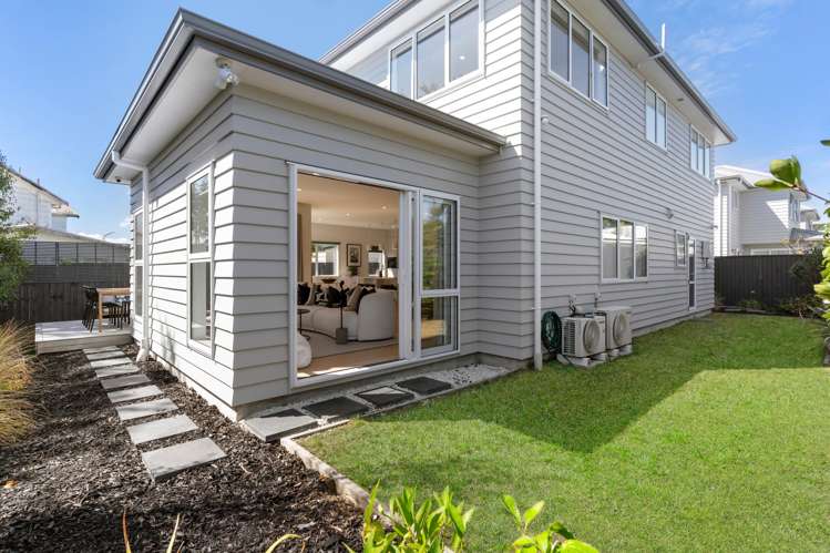 13E Teal Crescent Beach Haven_22