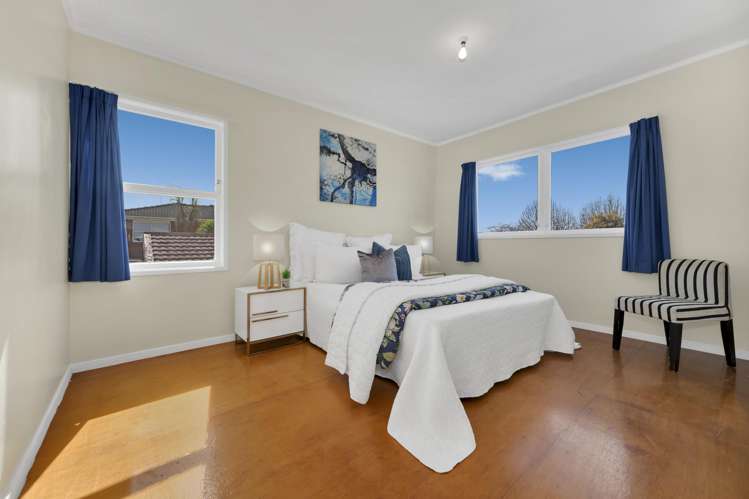 71 Beechdale Crescent Pakuranga Heights_10