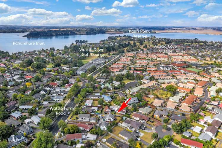 2/109 Wattle Farm Road Wattle Downs_7