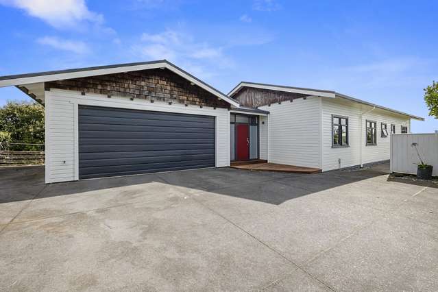 376 Tukapa Street Hurdon_1