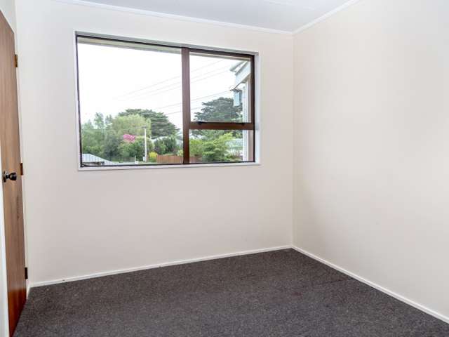 13 Lincoln Road Carterton_4