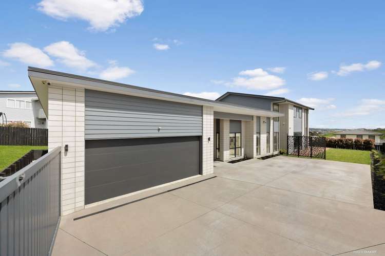 11 George Town Drive Beachlands_24