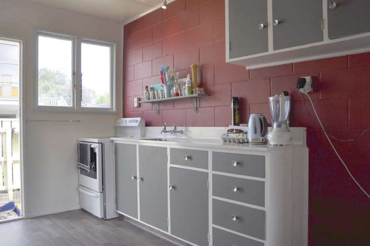 3/11 Cornwall Place Stoke_4