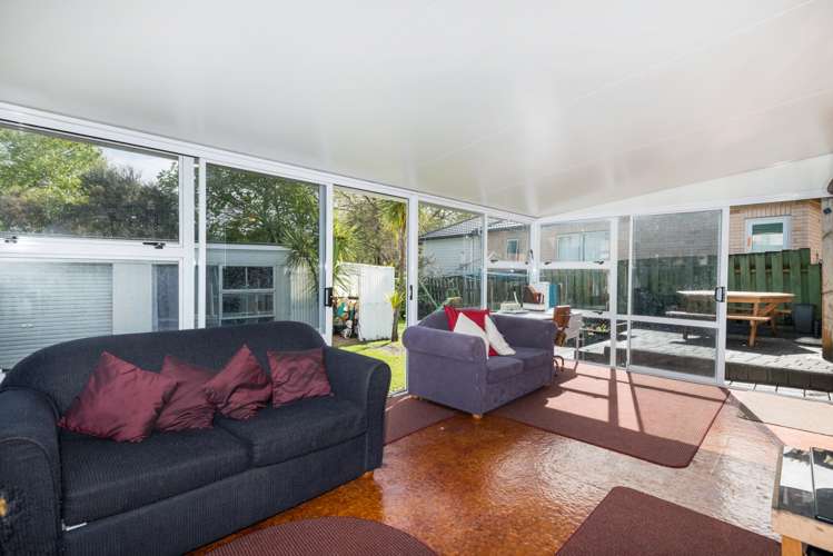 54 Titoki Street Te Atatu Peninsula_14