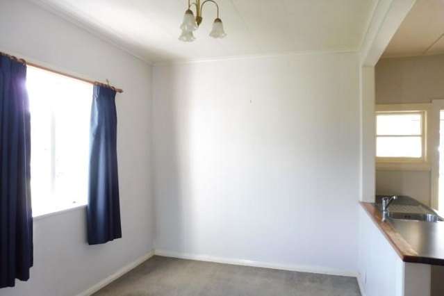 148 McLean Street 2120_4