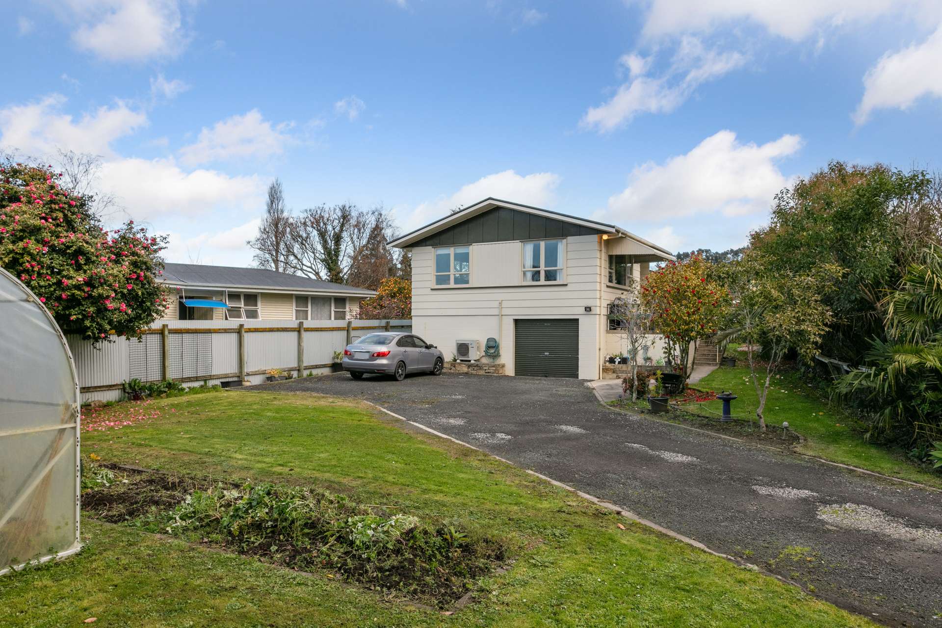 219 A and B Wainui Road Kaiti_0