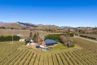 523 Brookby Road_2