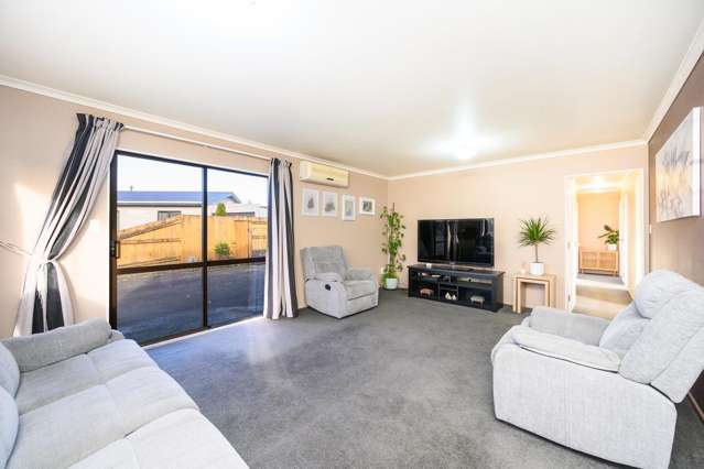 28 Dahlstrom Grove Kelvin Grove_2