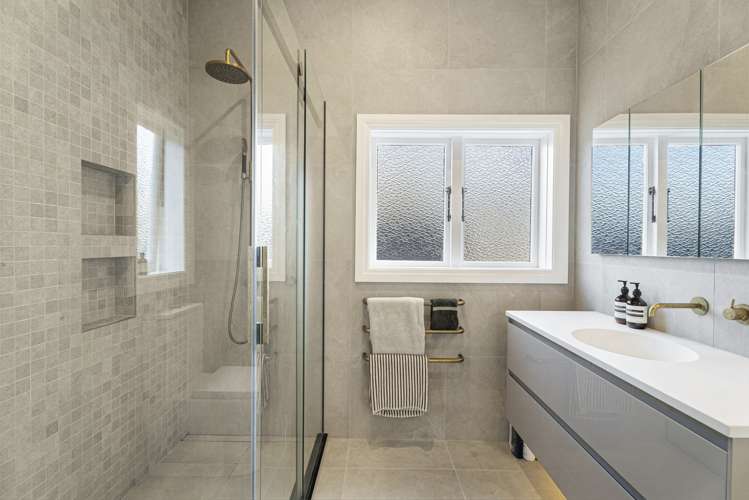 142 Hutchinson Avenue New Lynn_19