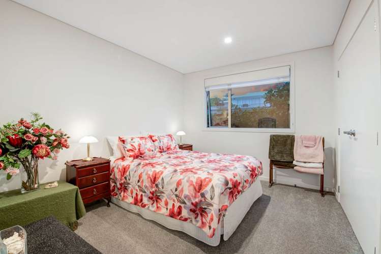 1037 Whangaparaoa Road Tindalls Beach_16