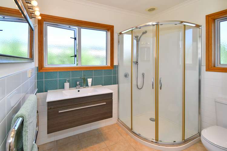 35a Shortt Avenue Mangere Bridge_25