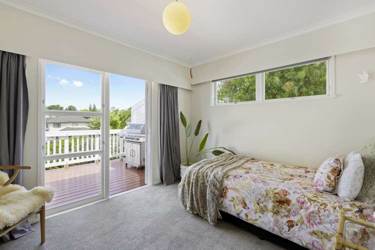 76 La Trobe Street Pakuranga Heights_10